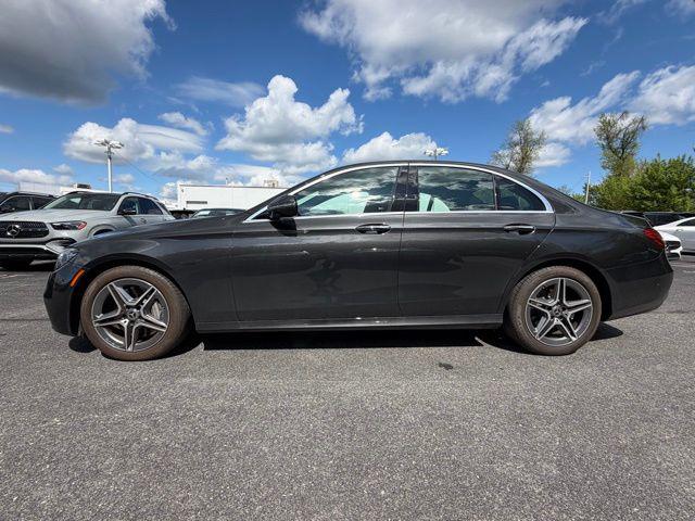 MERCEDES-BENZ E-CLASS - 3