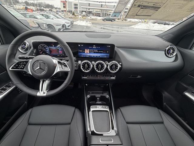 MERCEDES-BENZ GLA-CLASS - 8