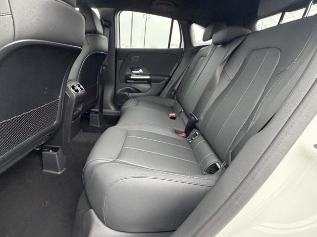 MERCEDES-BENZ GLA-CLASS - 7