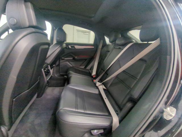PORSCHE CAYENNE - 10