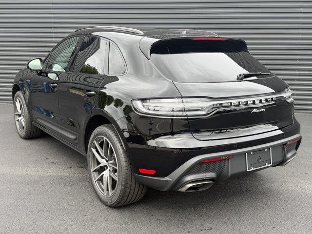 صورة 3 لـ 2026 Porsche MACAN BASE