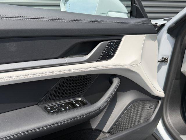 2026 Porsche TAYCAN 4 缩略图 22