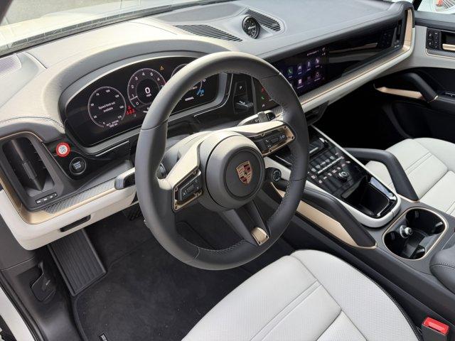 PORSCHE CAYENNE - 4