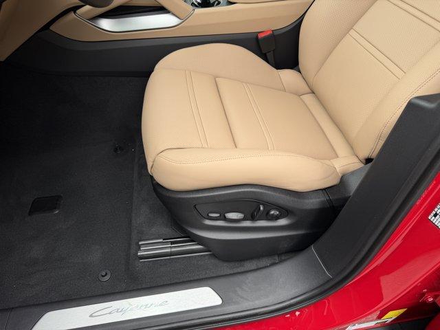 صورة مصغرة 20 لـ 2026 Porsche CAYENNE BASE