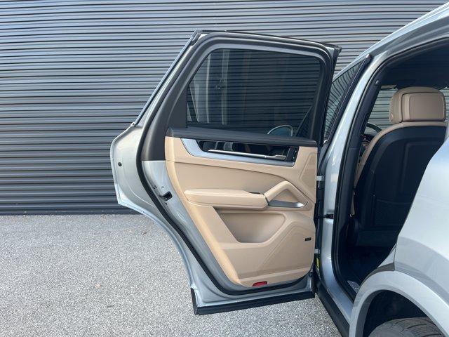 صورة مصغرة 26 لـ 2026 Porsche CAYENNE BASE