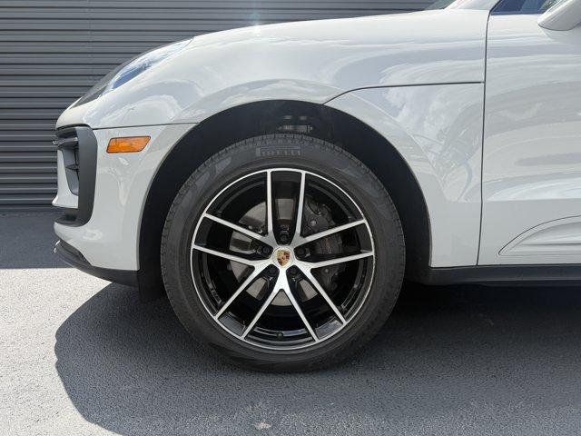 صورة مصغرة 12 لـ 2024 Porsche MACAN