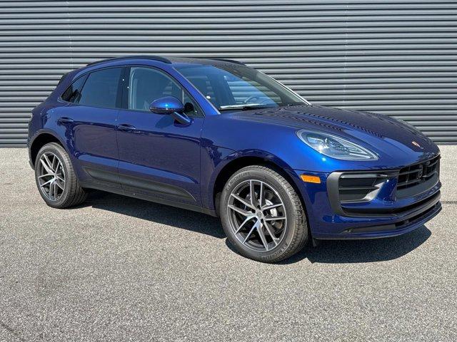 صورة 10 لـ 2026 Porsche MACAN BASE