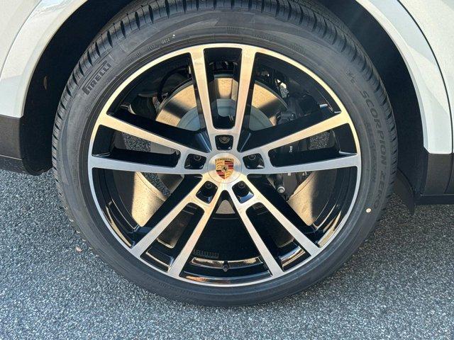PORSCHE CAYENNE - 9