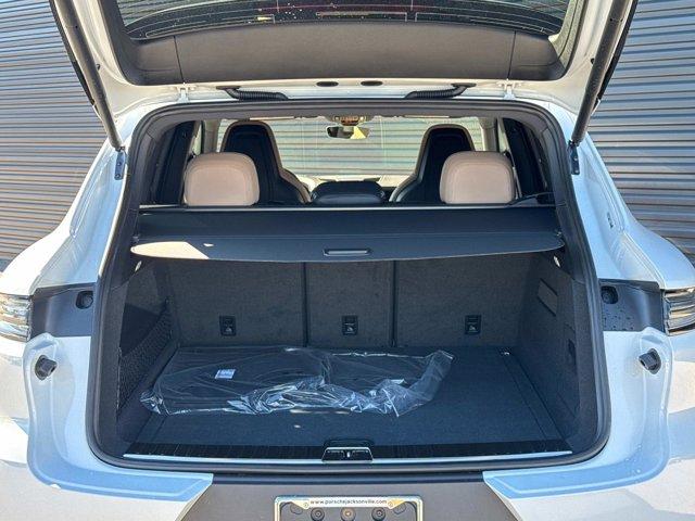 PORSCHE CAYENNE - 10