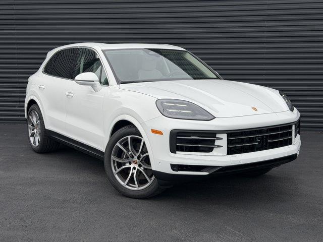 2026 Porsche CAYENNE BASE — фото 7