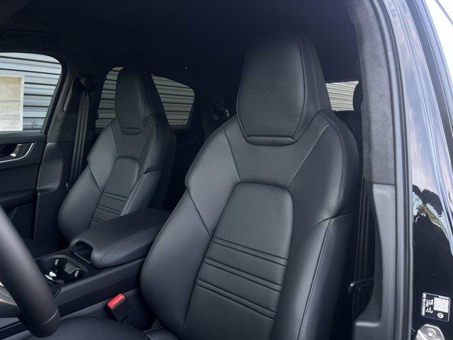 PORSCHE CAYENNE - 5
