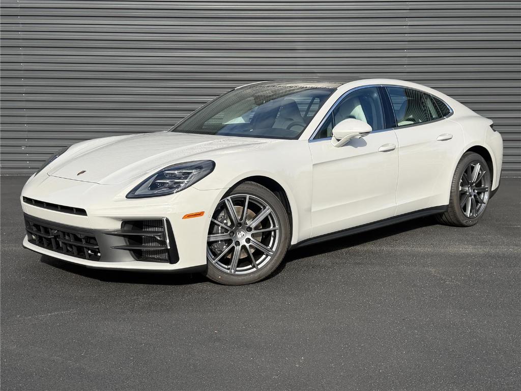 New 2026 Porsche Panamera 4