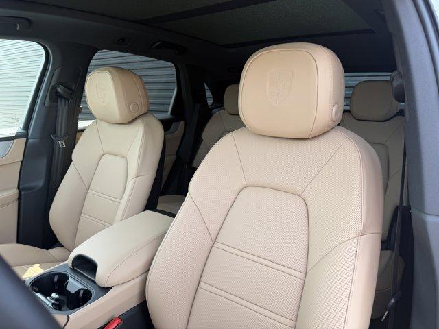 صورة مصغرة 11 لـ 2026 Porsche CAYENNE S