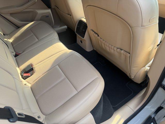 2021 Porsche MACAN S — миниатюра 18