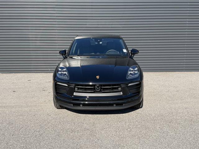 صورة 6 لـ 2026 Porsche MACAN BASE