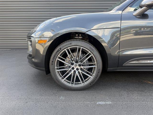 صورة مصغرة 11 لـ 2026 Porsche MACAN T