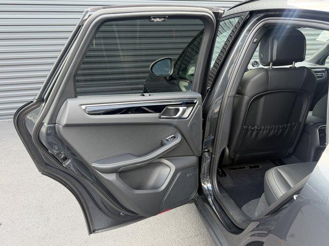 صورة مصغرة 23 لـ 2026 Porsche MACAN T