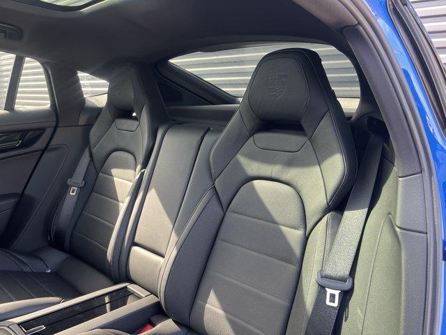 2026 Porsche PANAMERA BASE — миниатюра 23