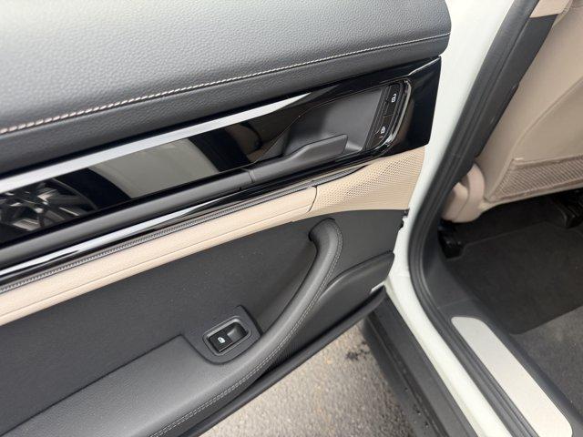 صورة مصغرة 21 لـ 2025 Porsche PANAMERA 4