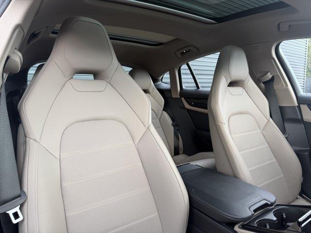 صورة مصغرة 16 لـ 2025 Porsche PANAMERA 4
