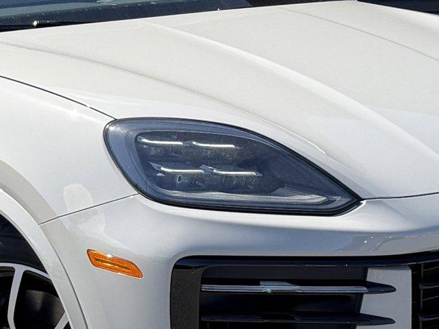 2026 Porsche CAYENNE BASE — миниатюра 12