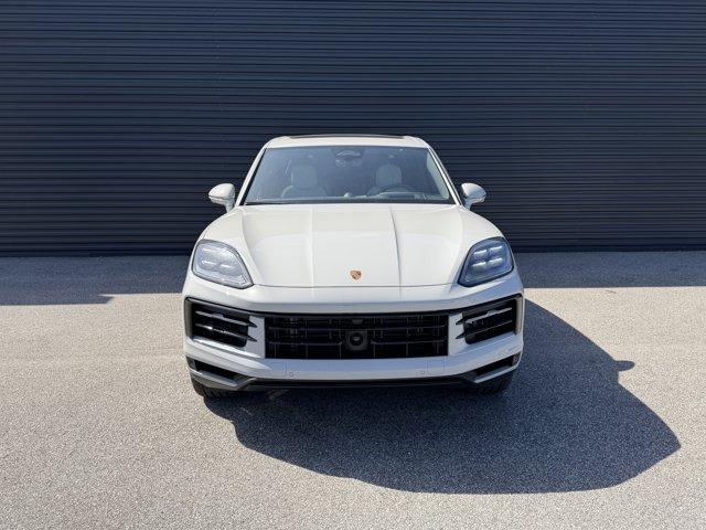 2026 Porsche CAYENNE BASE photo 6