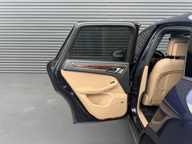 صورة مصغرة 18 لـ 2023 Porsche MACAN BASE