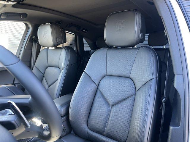 صورة 5 لـ 2026 Porsche MACAN BASE