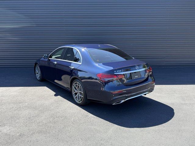 MERCEDES-BENZ E-CLASS - 3