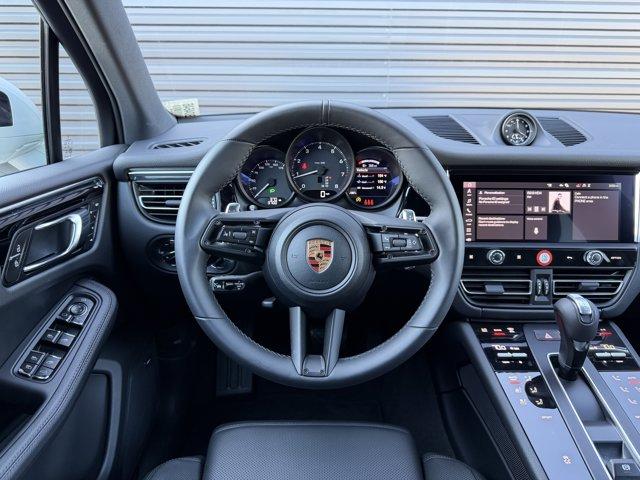 صورة مصغرة 27 لـ 2026 Porsche MACAN BASE