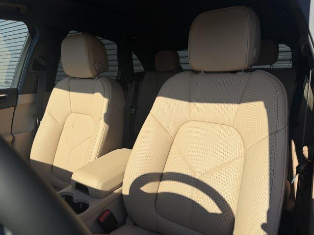 2026 Porsche MACAN BASE 缩略图 13