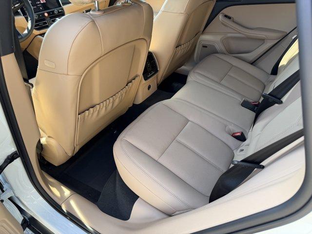 صورة مصغرة 13 لـ 2026 Porsche MACAN BASE