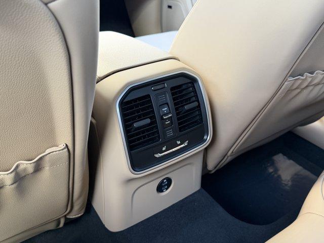صورة مصغرة 24 لـ 2026 Porsche MACAN BASE
