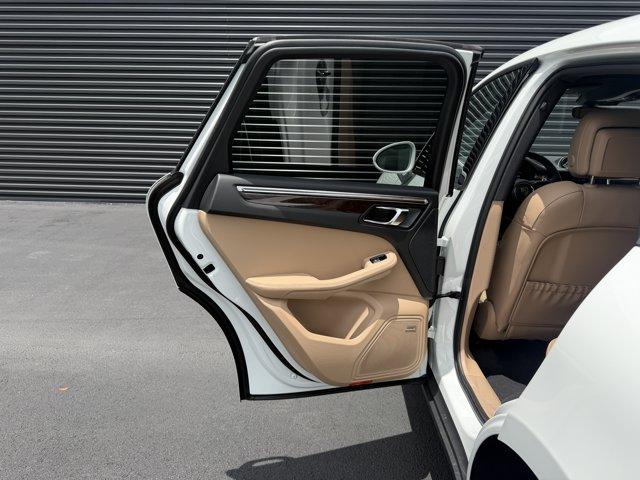 صورة مصغرة 25 لـ 2026 Porsche MACAN BASE