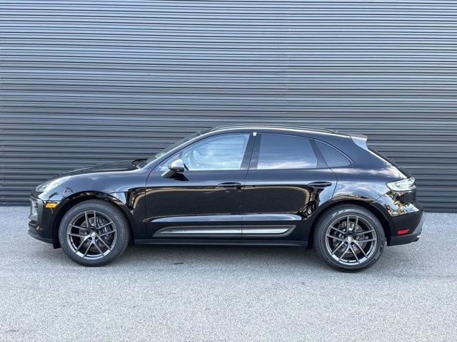 2026 Porsche MACAN T 照片 2