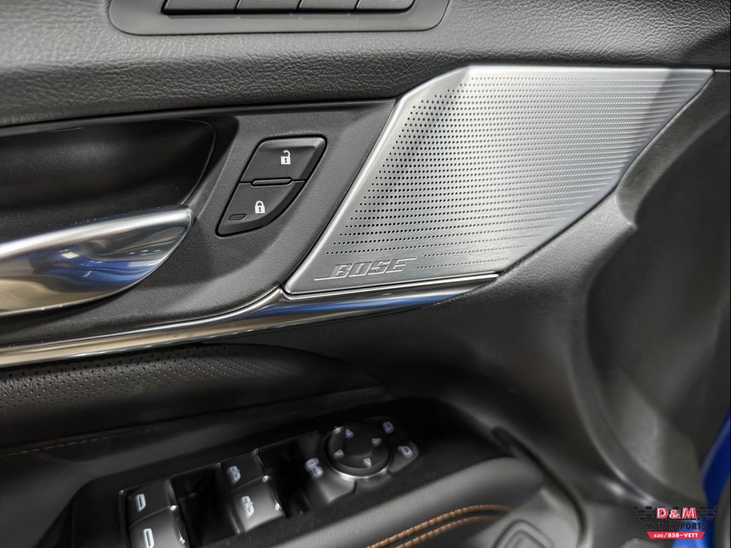 2023 Cadillac CT4-V V-SERIES — миниатюра 35