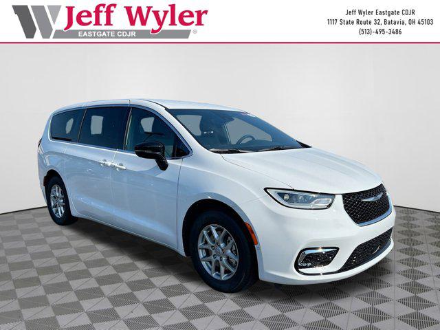 New 2026 Chrysler Pacifica L