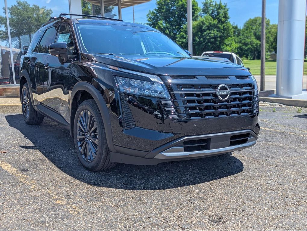 New 2026 Nissan Pathfinder SL