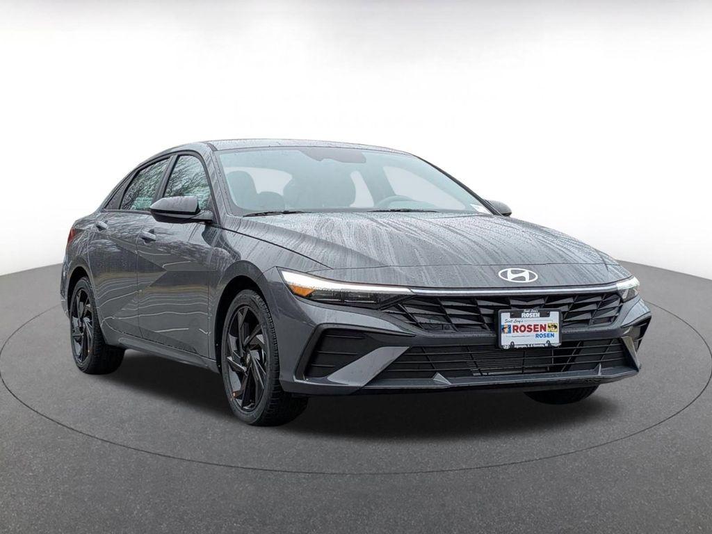 New 2026 Hyundai ELANTRA Sport