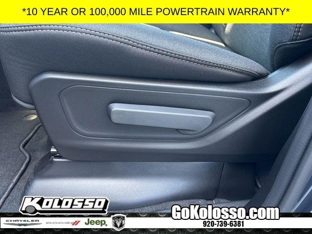 2026 RAM 1500 EXPRESS — миниатюра 19