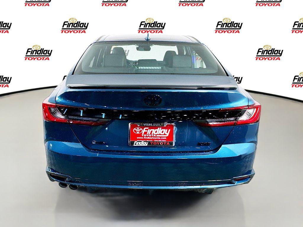 2026 Toyota CAMRY XSE 照片 6