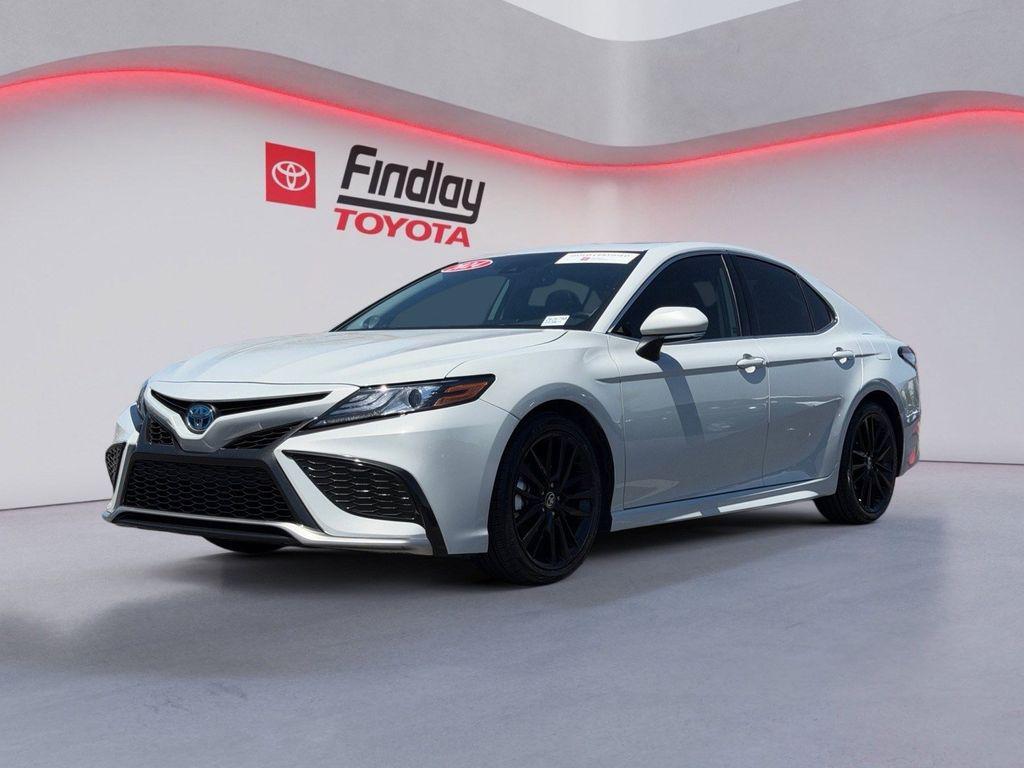 TOYOTA CAMRY - 1