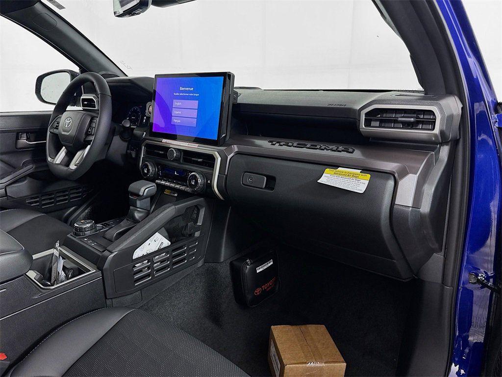 2025 TOYOTA TACOMA HYBRID TRD OFF ROAD — миниатюра 28