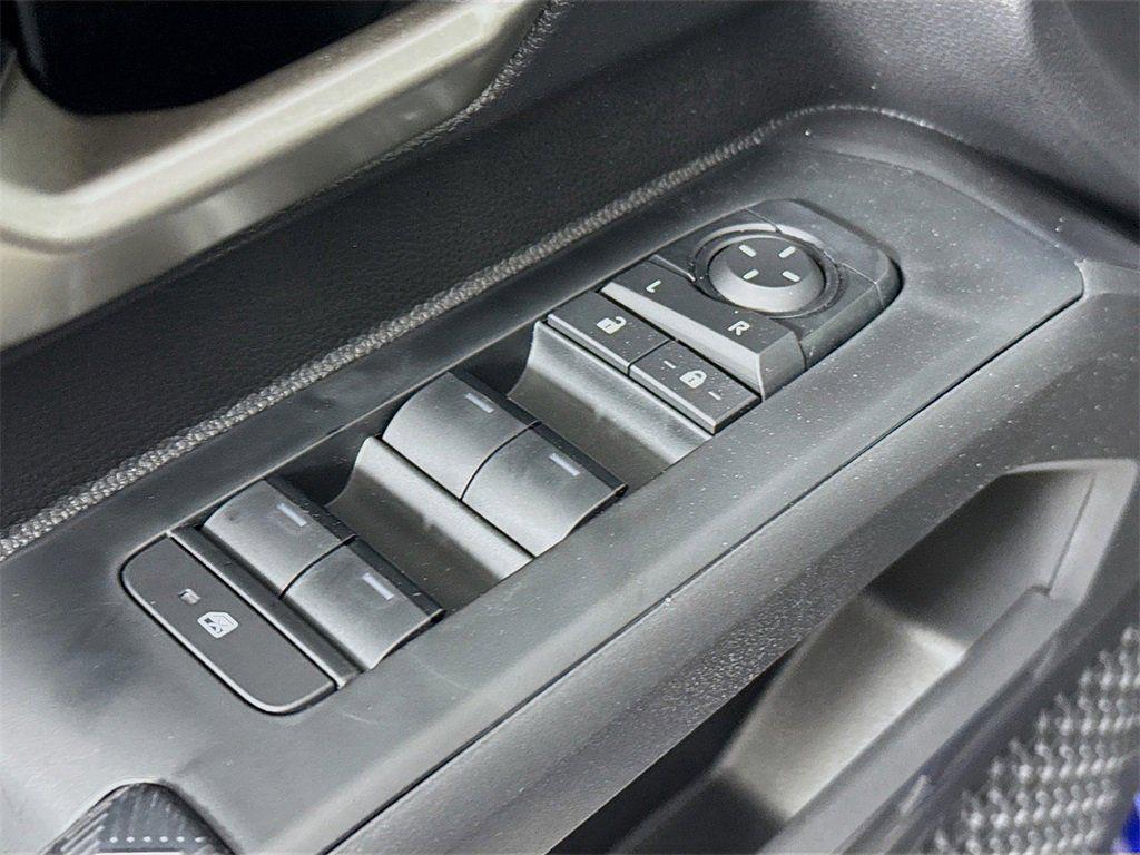 2025 TOYOTA TACOMA HYBRID TRD OFF ROAD — миниатюра 17