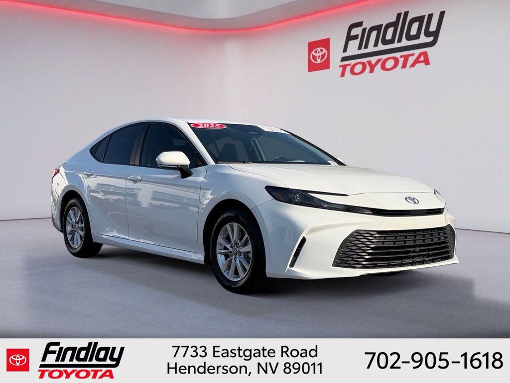 صورة 4 لـ 2025 Toyota CAMRY LE