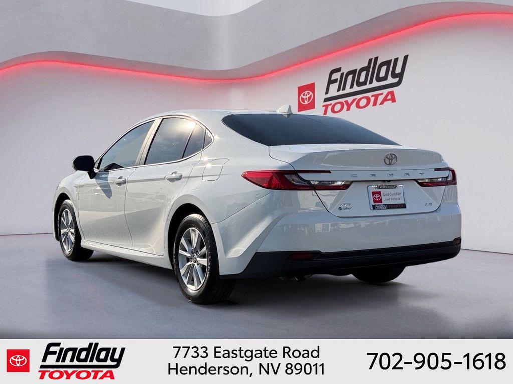 صورة 2 لـ 2025 Toyota CAMRY LE
