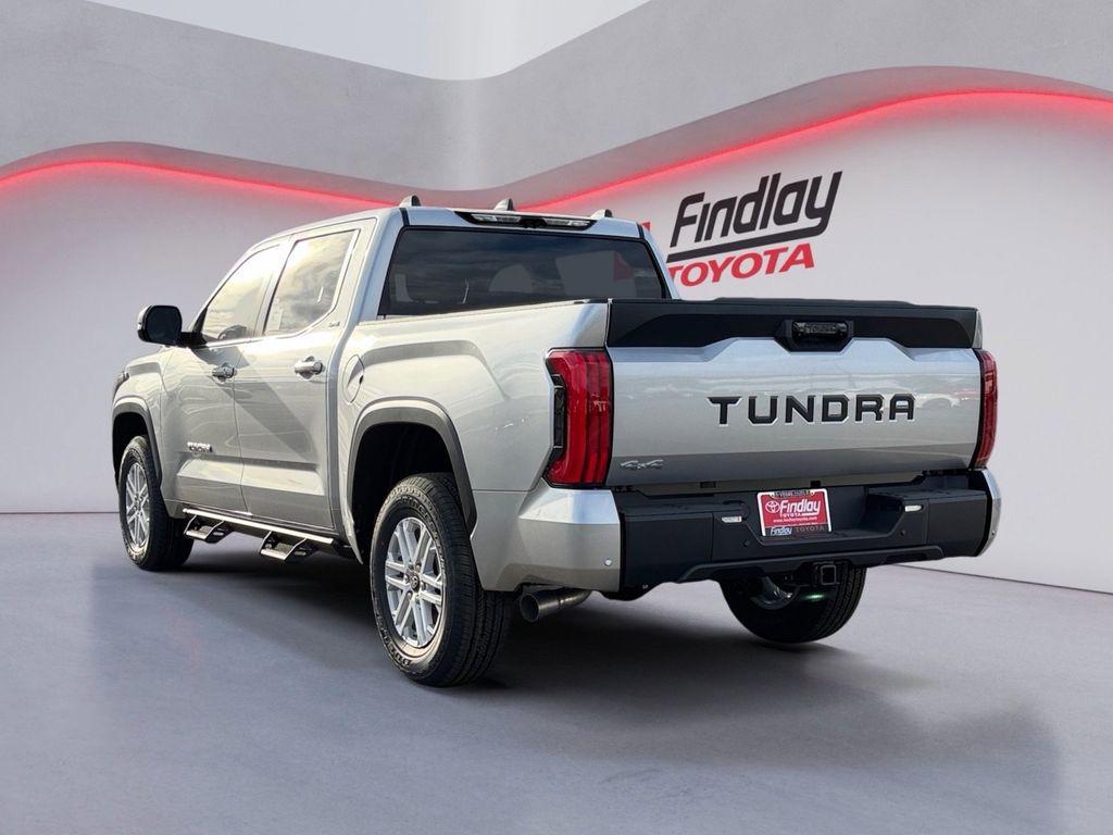 TOYOTA TUNDRA - 3