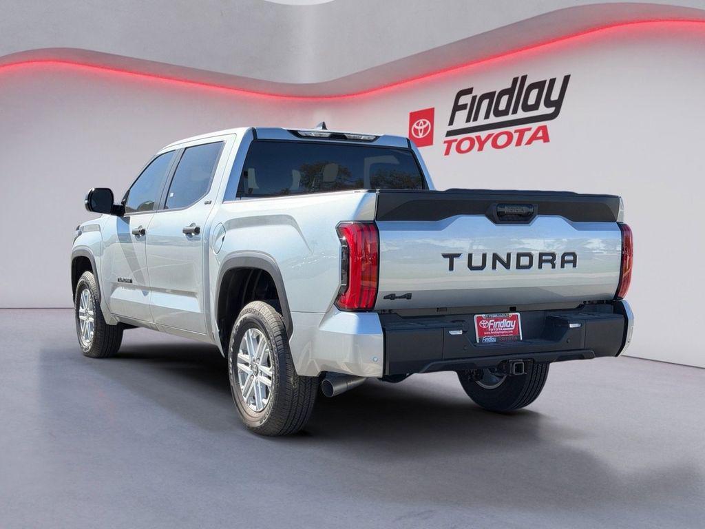 TOYOTA TUNDRA - 3