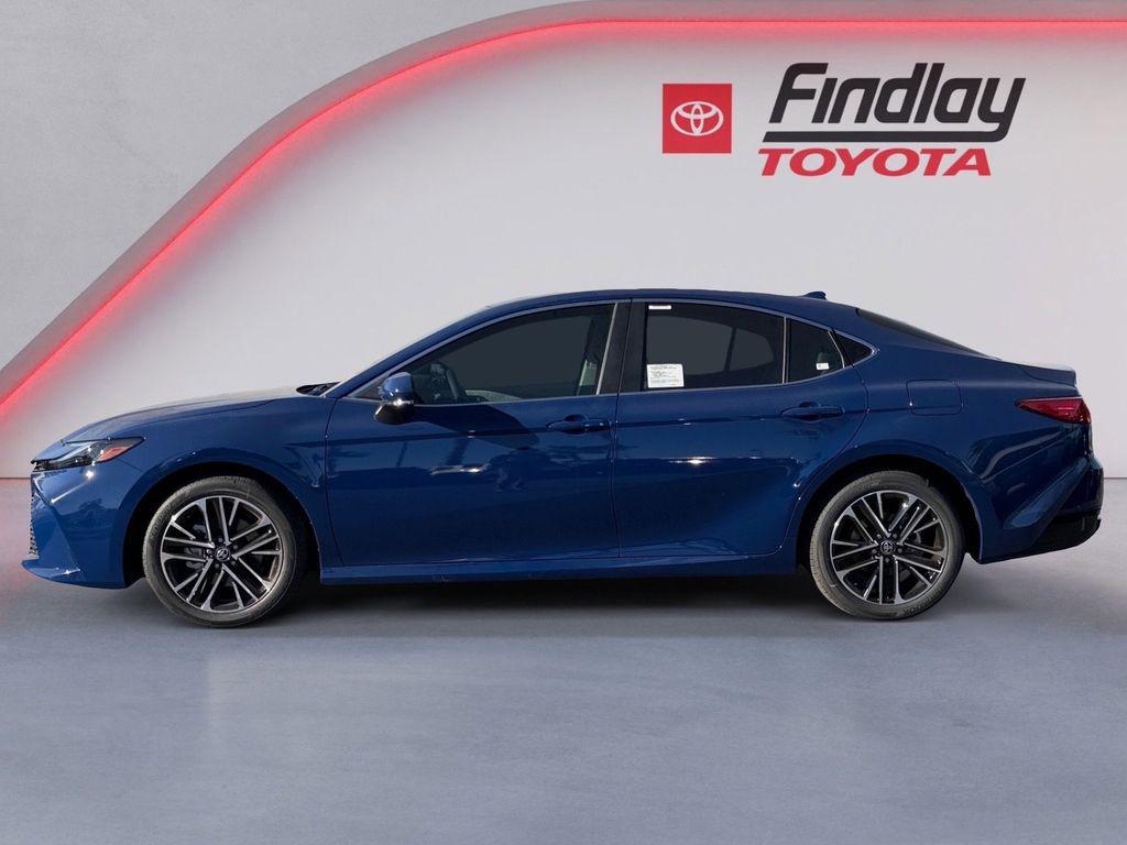 2026 Toyota CAMRY XLE photo 2