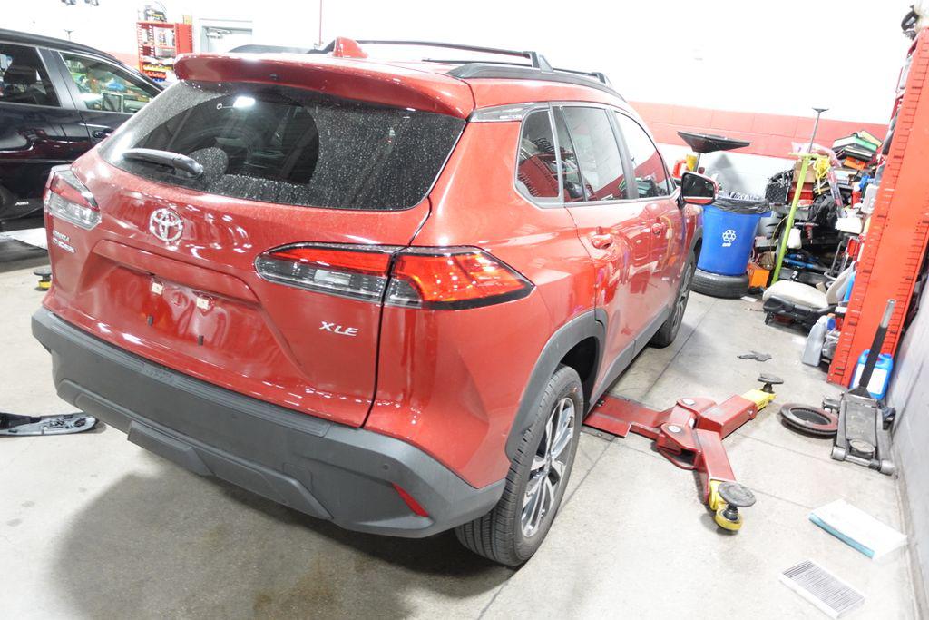 TOYOTA COROLLA CROSS - 3